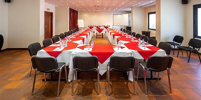 Cafe De Rome Hotel Dakar Exterior photo